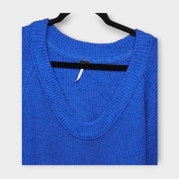 Free People Women's Blue Oversized Knit Sweater - Large - Picture 3 of 5